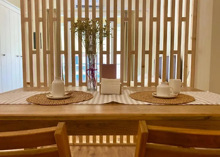 Teodora Suite Safran