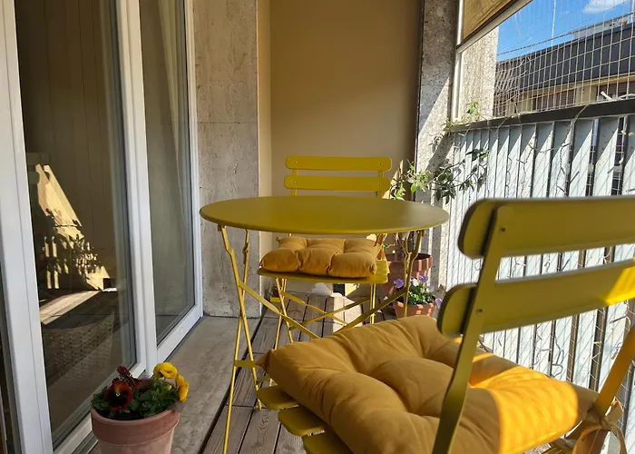 Teodora Suite Safran