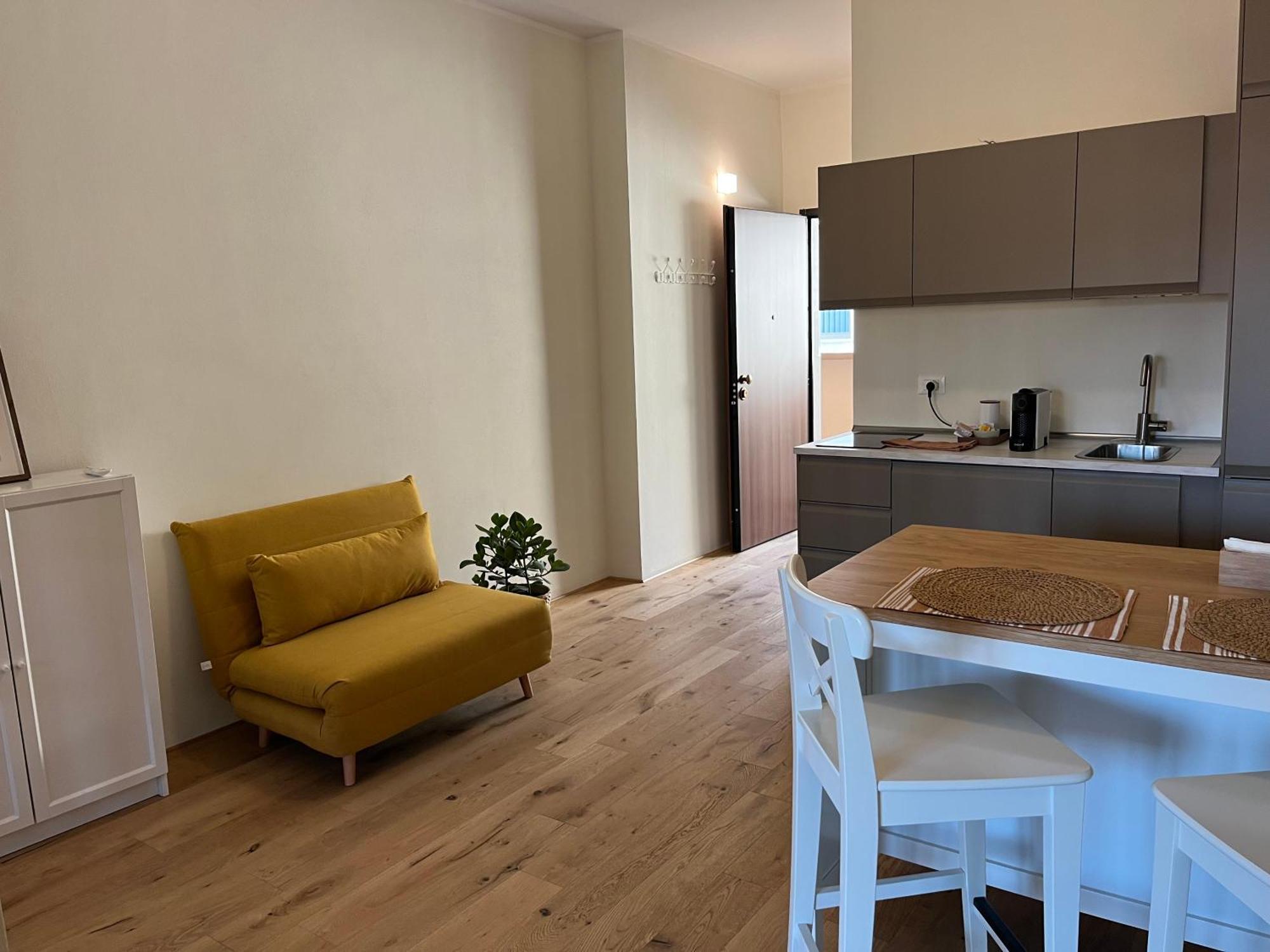 Teodora Safran Apartment *